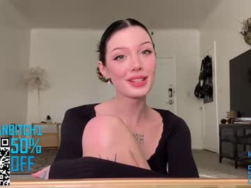 Evelynforever Chaturbate stream image from January 04, 2025