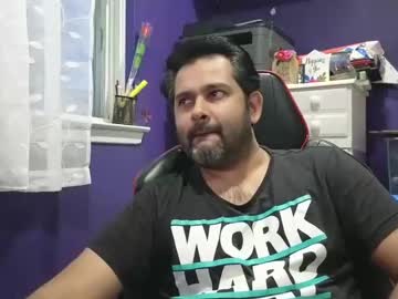 Naughtydesicock Chaturbate stream image from January 04, 2025