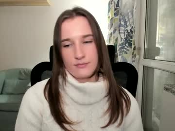 Oliviaaa2003 Chaturbate stream image from January 04, 2025
