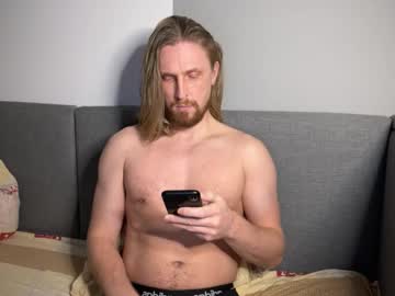 Sky_Guy25 Chaturbate stream image from January 04, 2025