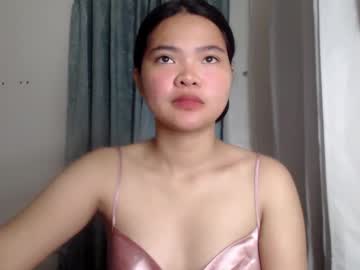Clarita_Moore1000 Chaturbate stream image from January 04, 2025