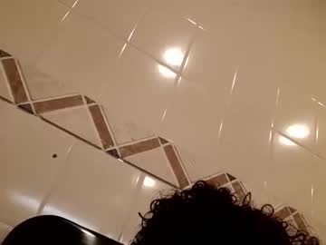 Juicyone24_ Chaturbate stream image from January 04, 2025