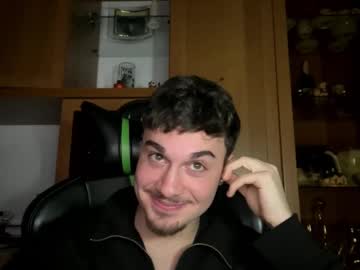 Hank_04 Chaturbate stream image from January 05, 2025