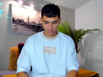 Alex_Zt Chaturbate stream image from January 05, 2025