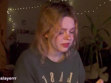 Alienslayerrr Chaturbate stream image from January 05, 2025