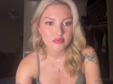 Littlemousehead Chaturbate stream image from January 05, 2025