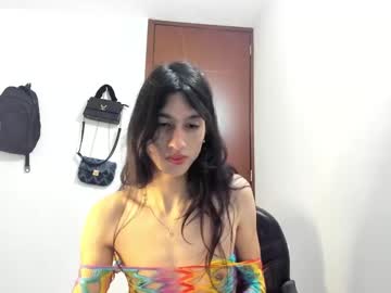 Safiro_Queen Chaturbate stream image from January 05, 2025