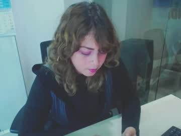 Eliza_Bostts Chaturbate stream image from January 05, 2025