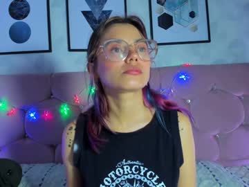 Yukki_Kuran Chaturbate stream image from January 05, 2025