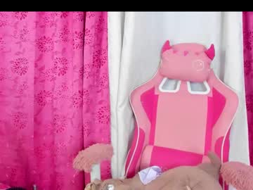 Megantilly Chaturbate stream image from January 05, 2025