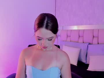 Roxie_Summers Chaturbate stream image from January 05, 2025