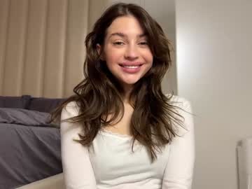 Cuteelsa_ Chaturbate stream image from January 05, 2025