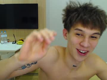 _Kurt Chaturbate stream image from January 05, 2025