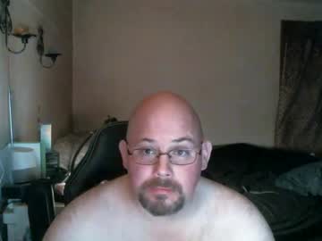 Slavejim518 Chaturbate stream image from January 05, 2025