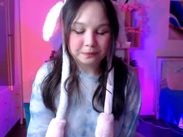 Amy_Dunmer Chaturbate stream image from January 05, 2025