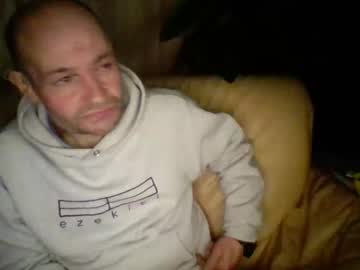 Meloveu3301 Chaturbate stream image from January 05, 2025