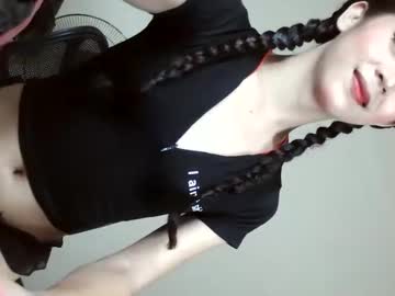 Yourbabyriana stream image from January 05, 2025