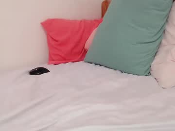 Blondiesweet Chaturbate stream image from January 05, 2025