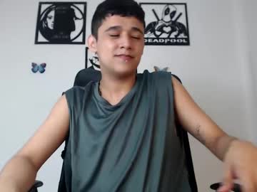 Enzo__798766 Chaturbate stream image from January 05, 2025