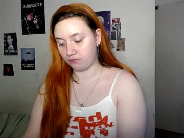 Lily_Shamy Chaturbate stream image from January 05, 2025