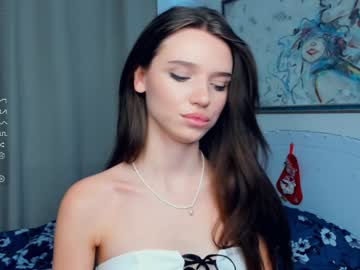 Daisyfoulks Chaturbate stream image from January 05, 2025