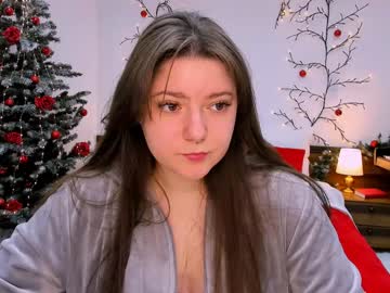 Tinkerbeeelle Chaturbate stream image from January 05, 2025