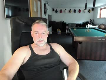 Skoorb80 Chaturbate stream image from January 05, 2025