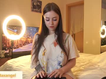 Alitaangel_ Chaturbate stream image from January 05, 2025