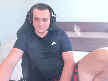 Billyharinngton Chaturbate stream image from January 05, 2025