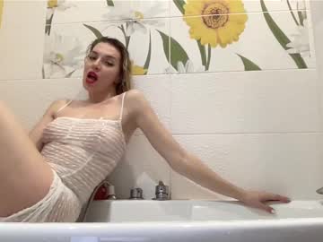 Amazingkelly Chaturbate stream image from January 05, 2025