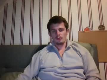 Milfslikesme Chaturbate stream image from January 05, 2025