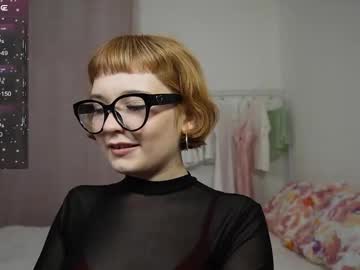 Ohmykriss Chaturbate stream image from January 05, 2025
