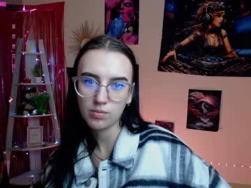 Toma_A Chaturbate stream image from January 05, 2025