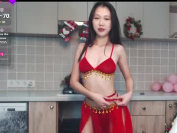 A_Yumi Chaturbate stream image from January 05, 2025