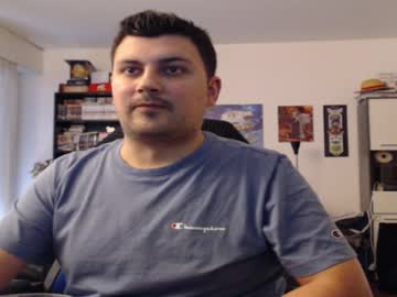 Cliveifrit Chaturbate stream image from January 05, 2025