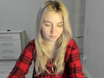Helen_Angel_Girl Chaturbate stream image from January 05, 2025