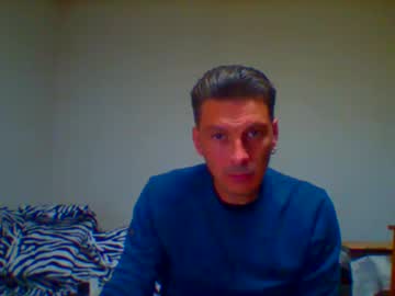 Lovelindt Chaturbate stream image from January 05, 2025