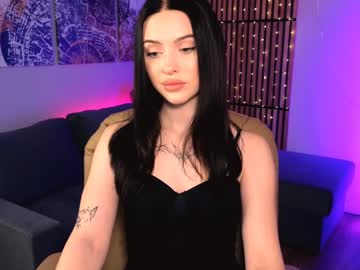 Stellary_Shy Chaturbate stream image from January 05, 2025