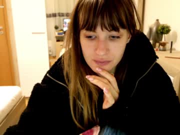 Aylapearl Chaturbate stream image from January 05, 2025