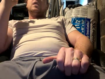 Cumfacialxxx Chaturbate stream image from January 05, 2025