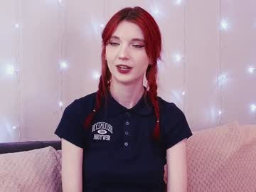Fannygales Chaturbate stream image from January 05, 2025