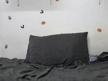 Julian_Whitee654 Chaturbate stream image from January 05, 2025