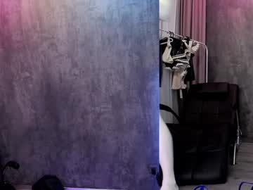 Latexirime Chaturbate stream image from January 05, 2025