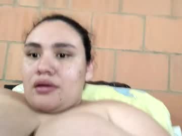 Laura_Candy12 Chaturbate stream image from January 05, 2025
