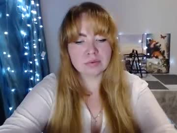 Nightlaura Chaturbate stream image from January 05, 2025