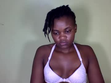 Pretty_Miya1 Chaturbate stream image from January 05, 2025
