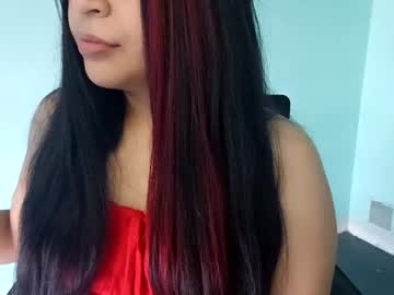 Little_Lizz Chaturbate stream image from January 05, 2025