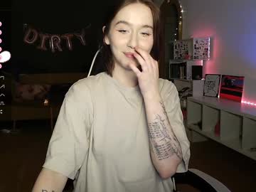 Sunrisevelvet Chaturbate stream image from January 05, 2025