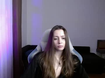 Valents_Cherry Chaturbate stream image from January 05, 2025