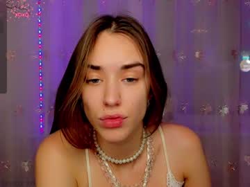 Areu_Ready Chaturbate stream image from January 05, 2025